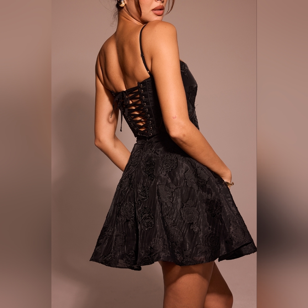 Black Floral Lace House of CB 'Serenita'- XL - Picture 3 of 14
